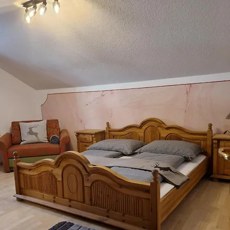 Hof Almfrieden Apartmán *